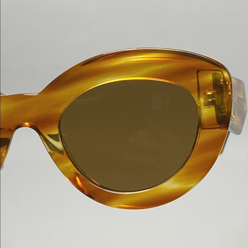Loewe Amber Tortoiseshell Round Sunglasses with Gold Anagram Detail - Picture 9 of 12